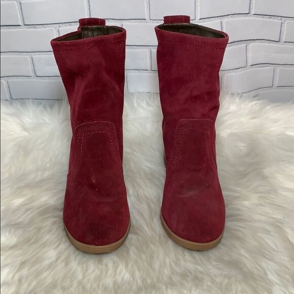 White Mountain Behari Burgundy Suede Booties Sz 8 - Picture 3 of 8